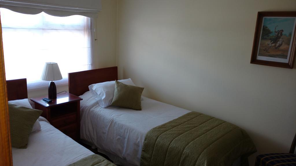 Hostal Buena Estancia Πούντα Αρένας Εξωτερικό φωτογραφία