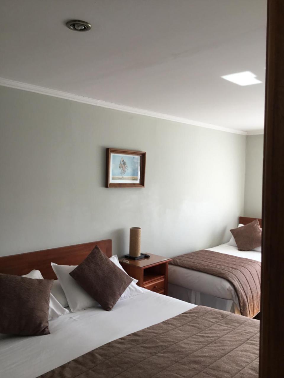 Hostal Buena Estancia Πούντα Αρένας Εξωτερικό φωτογραφία