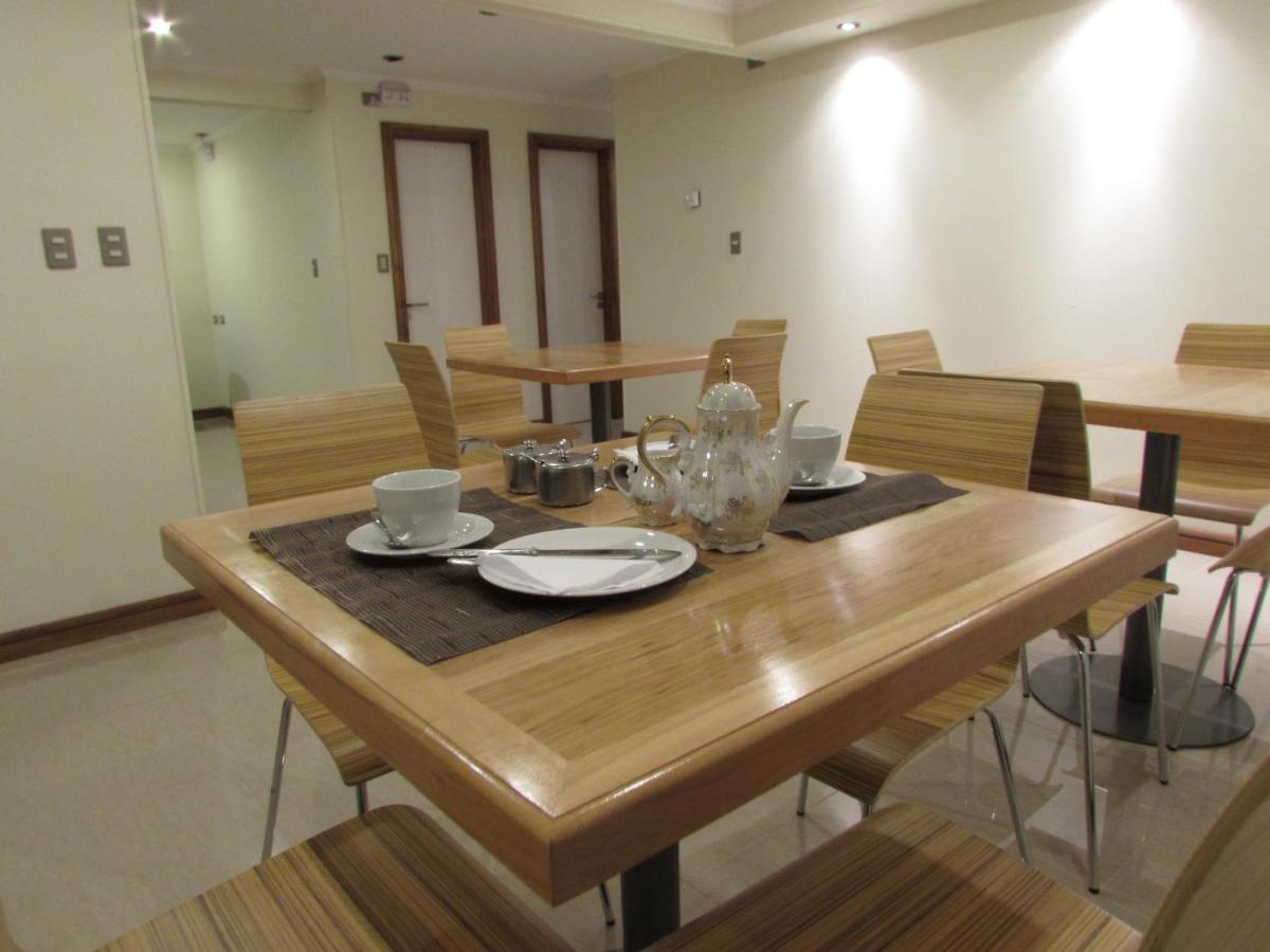 Hostal Buena Estancia Πούντα Αρένας Εξωτερικό φωτογραφία