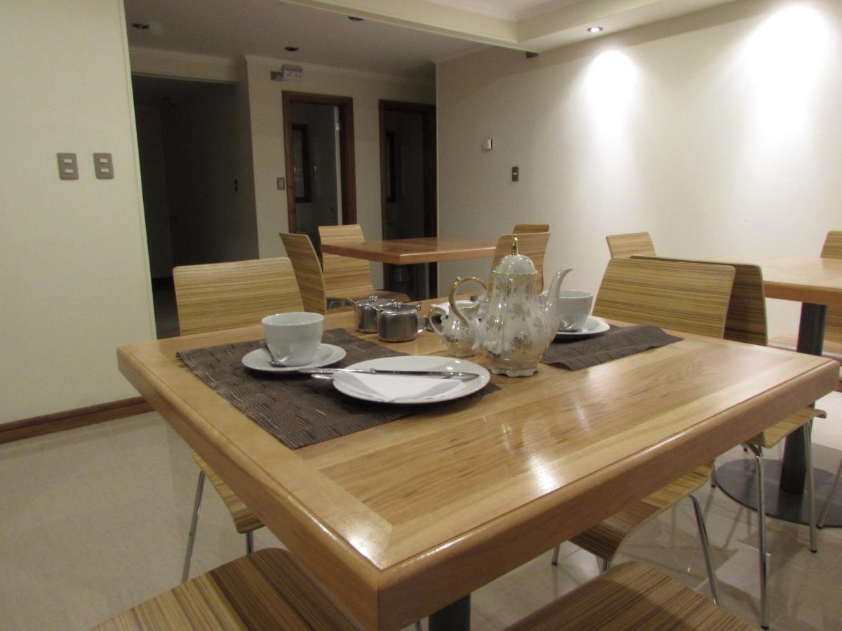 Hostal Buena Estancia Πούντα Αρένας Εξωτερικό φωτογραφία